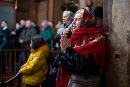 "Мы думаем о Палестине, об Израиле, об Украине". В мире отмечают Рождество и молятся о прекращении войн