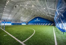 Аренда футбольного манежа в Москве: современный формат круглогодичного футбола